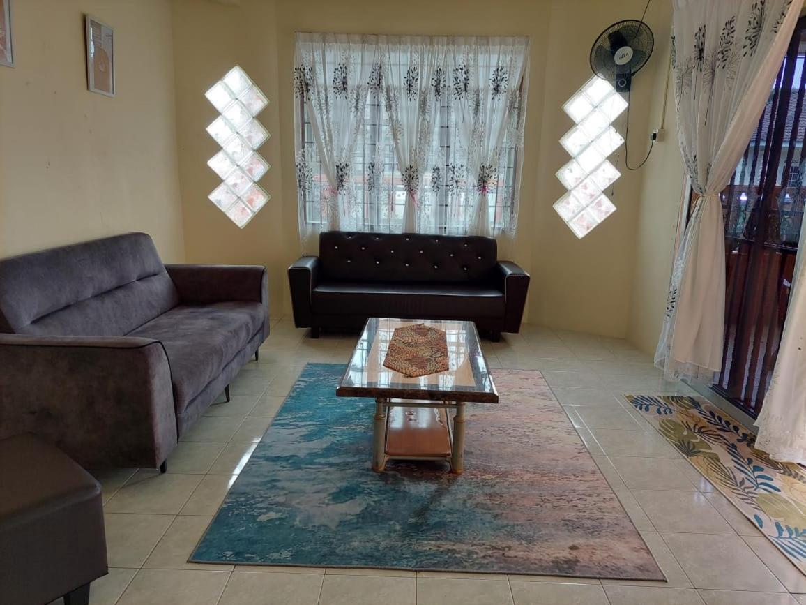 Adeeba Homestay Kuantan Zewnętrze zdjęcie